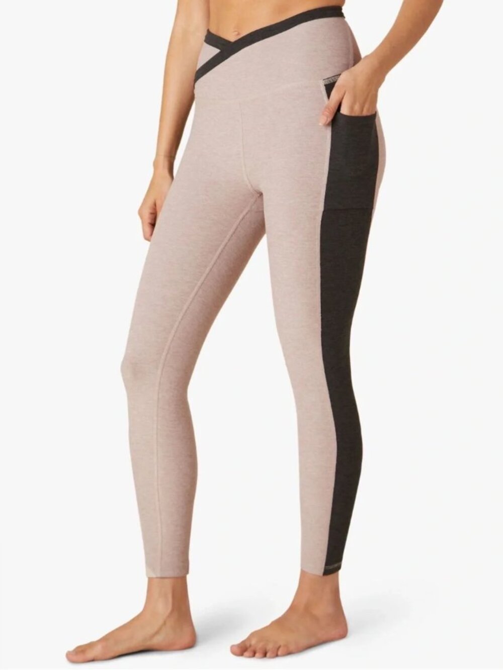 Beyond Yoga Spacedye Colorblock Crossover Leggings Chai/Darkest Night size S